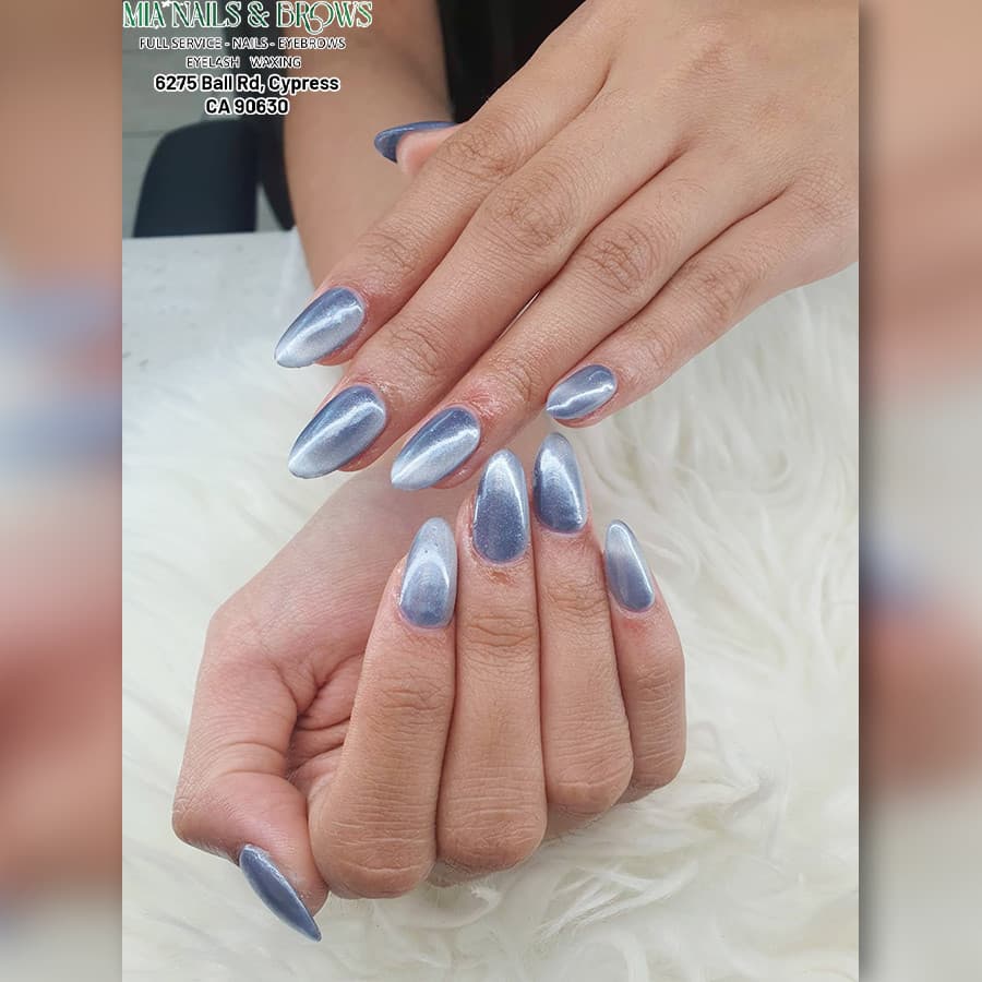 Mia Nails & Brows